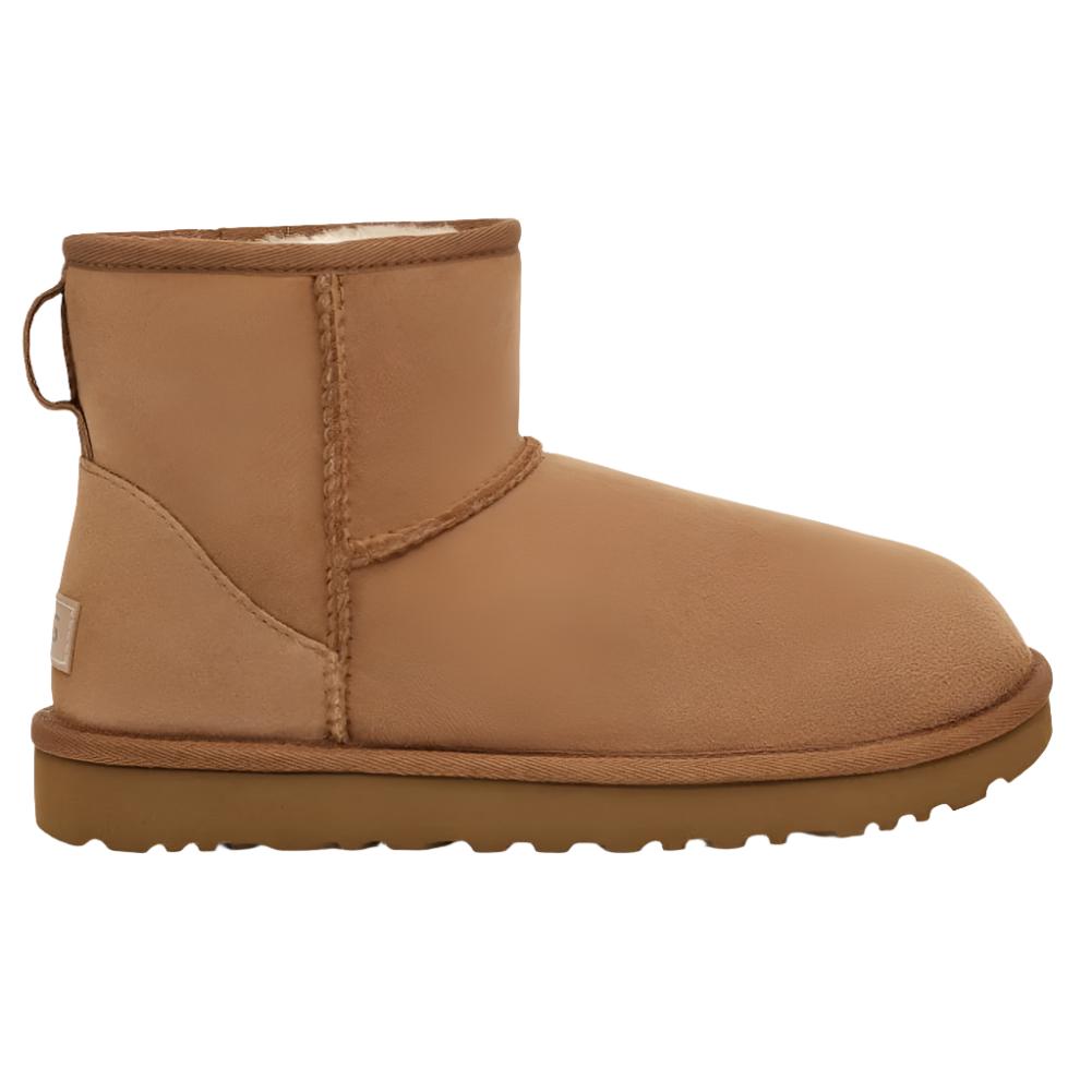 UGG CLASSIC MINI II 1016222 ブラック23.0cm Classic Mini II in Black by UGG – Martin's